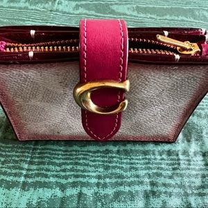 COACH Accordion Card Case In Blocked Signature Canvas